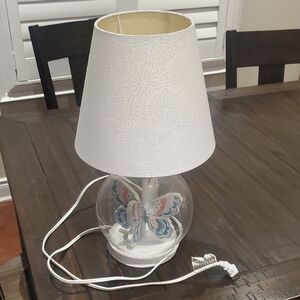 White Butterfly Table Lamp